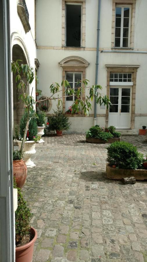 Flat Dijon Down Town Exterior foto