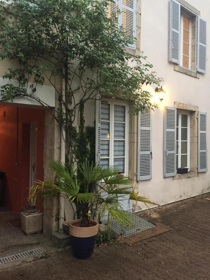 Flat Dijon Down Town Exterior foto